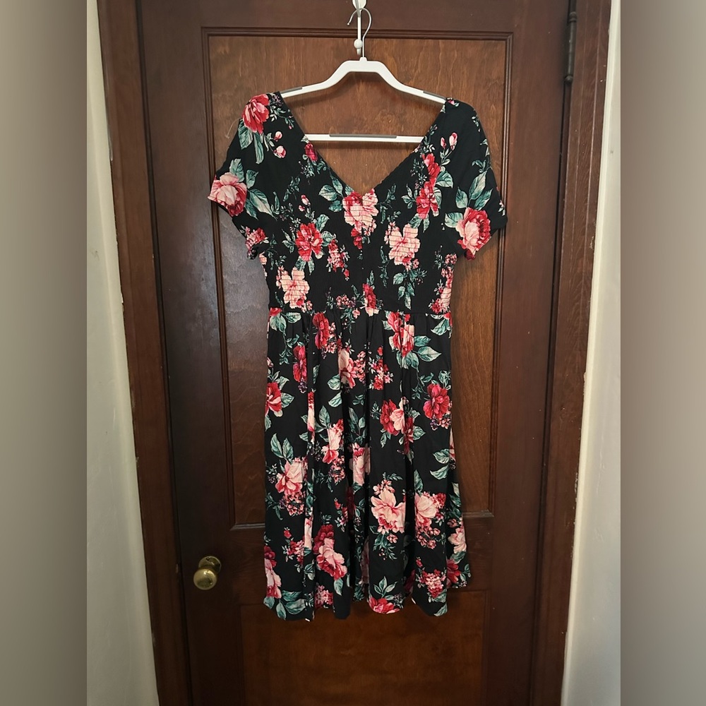 Torrid Mini Challis Smocked Floral Print Skater Dress Size 1X - Picture 3 of 6